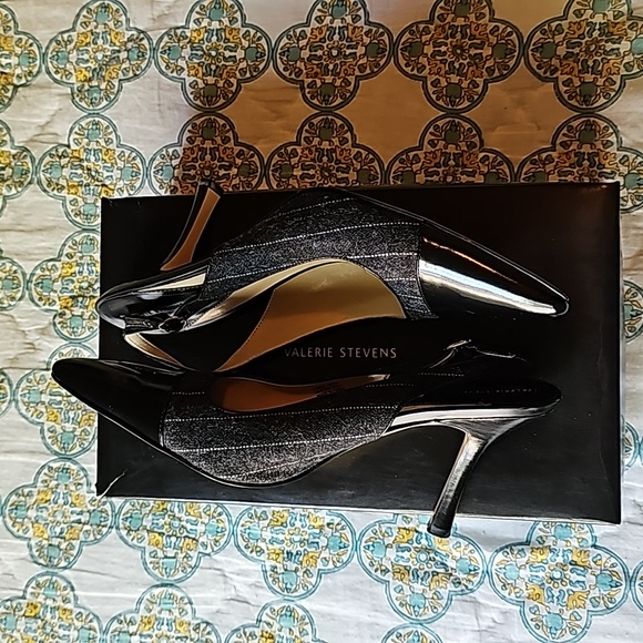 Y2K Valerie Stevens Gray Pinstripe Sling Back Heels - Picture 8 of 14